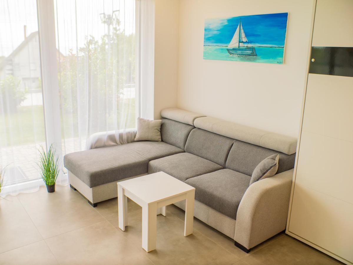 Panorama Superior Apartments - Pool, Garden, Parking Balatonalmádi Zewnętrze zdjęcie