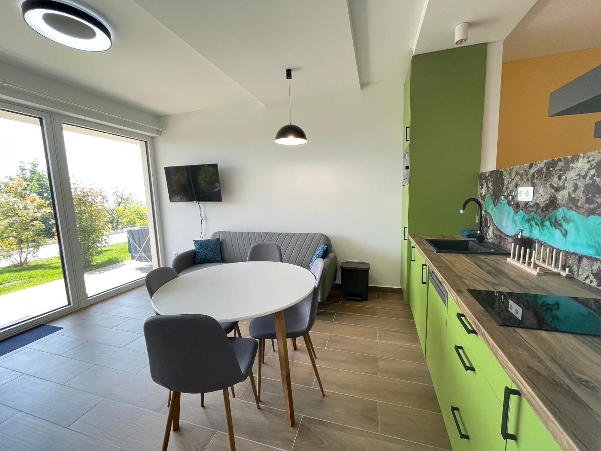Panorama Superior Apartments - Pool, Garden, Parking Balatonalmádi Zewnętrze zdjęcie