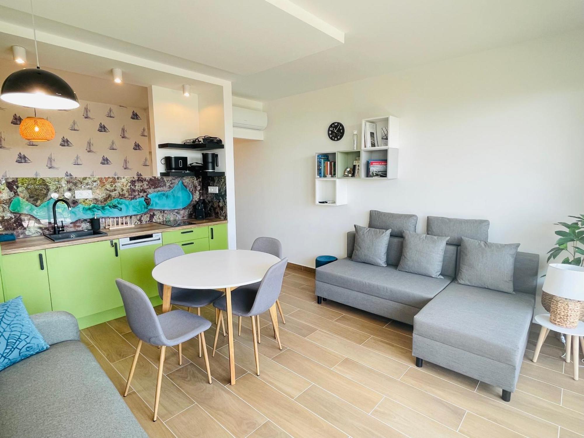 Panorama Superior Apartments - Pool, Garden, Parking Balatonalmádi Zewnętrze zdjęcie